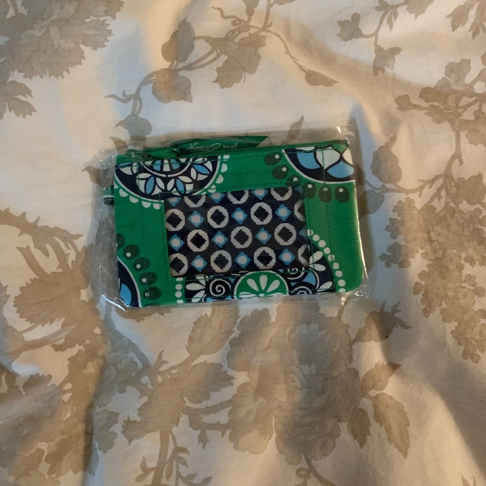 new with tags vera bradley zip ID card case